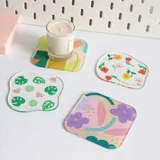 Dessous de verre en acrylique transparent: design élégant et durable pour protéger les surfaces tout en présentant un accent floral délicat - Product Image 3