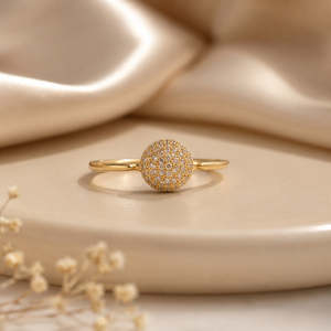 Anillo de Diamantes Circulares - Corte Redondo Clásico, Chapado en Oro de 18K - Product Image 4