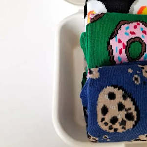 Chaussettes amusantes à motif d'ours, respirantes, légères, avec logo personnalisé, tricotées en nylon et élasthanne, longueur mi-mollet, pour usage quotidien, saison hivernale - Product Image 5