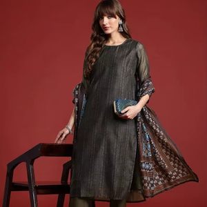 Mujeres Motivos étnicos Impreso Regular rayón viscosa Kurta con pantalones y con Dupatta indio Pakistán Salwar kameez - Product Image 1