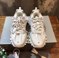 Sneakers de créateur de qualité supérieure, chaussures de sport pour hommes, chaussures à plateforme LED pour l'extérieur, marques célèbres, sneakers de luxe pour femmes