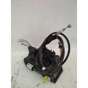Serrure avant gauche NISSAN Juke 1ère série 80501BA60B (10>13) - Product Image 1