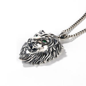 Collier pour homme Jeulia en argent sterling plaqué or avec lion, idéal pour les soirées - Product Image 3