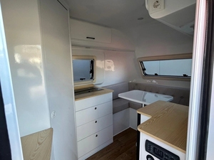 Mini Caravana Móvil Tipo Cápsula 750 kg + ENVÍO GRATUITO PARA TODOS - Product Image 2