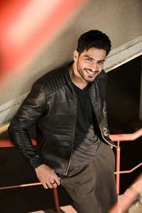 Blouson de motard en cuir noir Dean - Product Image 2