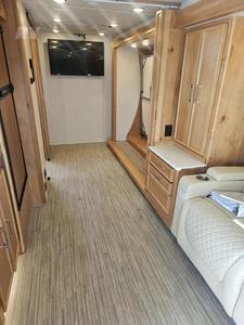 Nouveau modèle T-I-F-F-I-N RV W-A-Y-F-A-R-E-R 24FW 2018 haute performance disponible à la vente - Product Image 5