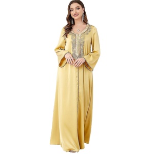 Ruffle satén árabe vestido largo nuevas mujeres musulmanas amarillo Kaftan islámico Maxi vestido manga larga árabe Jilbab Abaya venta al por mayor de en - Product Image 1