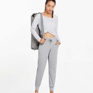 Pantalons de survêtement en molleton d'hiver à logo personnalisé tendance pour femmes Yoga Workout Jogging taille mi-haute Poches plates Couleurs personnalisées Design - Product Image 2