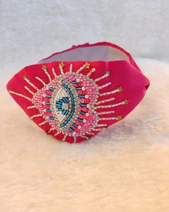 Nouveaux bandeaux perlés à la main en forme de doux rembourré facile à porter avec broderie à la main - Product Image 3