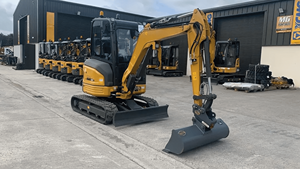 โรงงานจำหน่ายรถขุดไฮดรอลิกสมรรถนะสูง 5.5 ตัน รุ่น XE55E รถขุดขนาดกลางแบบตีนตะขาบที่เชื่อถือได้ ราคาดีที่สุด - Product Image 3