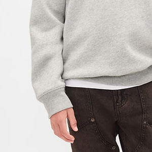 Sudadera de Manga Larga de Color Sólido para Niños / Material Transpirable con Diseño de Logotipo Personalizado, Cuello Redondo y Mangas Completas 2026 - Product Image 3