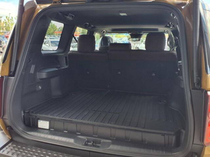 SUV Todoterreno 4x4 de Tamaño Completo, Diseño Robusto, Gran Distancia al Suelo, Transmisión Automática, Sin Accidentes, Año 2024 - Product Image 4