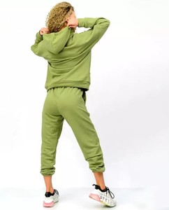 Conjunto Deportivo de 2 Piezas para Mujer, Sudadera con Capucha y Pantalones Deportivos, Personalizado con Etiqueta Privada 2023, Ropa de Gimnasio, Color Personalizado, Alta Calidad - Product Image 5