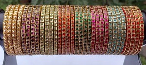 Bracelets Kundan en fil de soie faits à la main | Bijoux élégants de mariée et d'usure quotidienne | Cadeaux de retour parfaits pour des occasions spéciales - Product Image 4