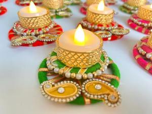Kundan Work Multi T Light Candle Holder Diwali Tealight Holders Decoración de velas indias para el hogar, Mandir y celebraciones - Product Image 2