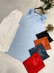 ชุด Kurta plazzo พิเศษสำหรับผู้หญิงสำหรับฤดูร้อนแบบดั้งเดิมพร้อมลายปักและฟอยด์ด้ายทำจากฟอยล์สไตล์ชนเผ่าสวมใส่สบายและทันสมัย - Product Image 4