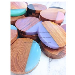 Posavasos de resina epoxi para mesa de madera creativa personalizada, posavasos de resina de madera con soporte de SCI - Product Image 2