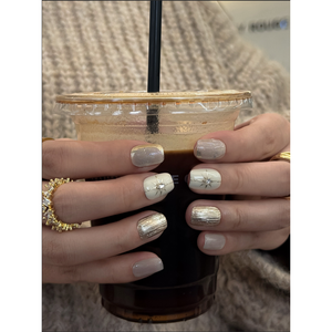 Starlit Whisper Press-On Nail : Design élégant et fantaisiste pour les passionnés de nail art - Product Image 3