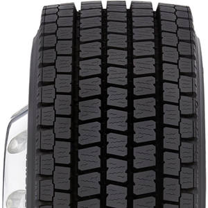 Neumáticos para Camión de Carga Pesada 12R22.5 Sin Cámara 16PR, Rendimiento Confiable para Rutas de Larga Distancia - Product Image 5