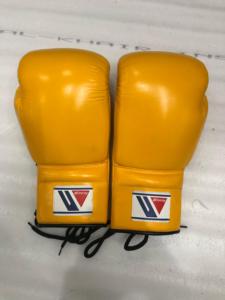ถุงมือชกมวยขายส่งคุณภาพสูง ดีไซน์ OEM ผลิตตามสั่ง ถุงมือชกมวยชุดพร้อมถุงมือซ้อม - Product Image 3