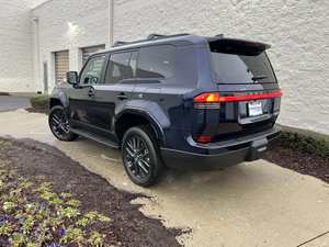 2024 GX 550 Premium 4WD Usado, Volante a la Izquierda, Asientos de Tela, Transmisión Automática, Cuero de Alta Calidad, Techo Panorámico Oscuro - Product Image 6