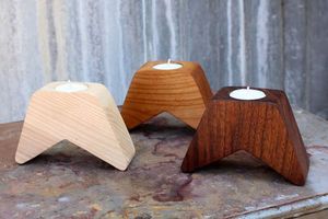 Portavelas de madera natural hecho a mano único para decoraciones de fiesta de Navidad de cumpleaños diseño moderno ecológico personalizable HF - Product Image 5