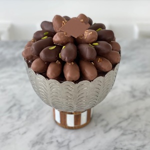 Diseño clásico Decoración de mesa Fechas Dulces Tazón para servir chocolate Juego de 3 Tazón para servir chocolate de metal con forma personalizada - Product Image 3