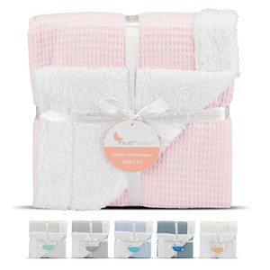 Manta Rosa de Felpa con Diseño de Nido de Abeja y Técnica de Tejido Sólido - Product Image 1