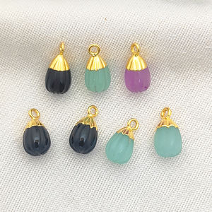 Colgante de ónix negro tallado a mano con abalorio chapado en oro, joyería de latón respetuosa con el medio ambiente para proyectos de bricolaje - Product Image 3