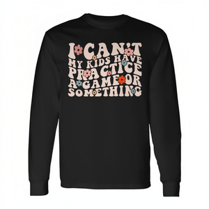 Camiseta de Manga Larga para Niños 'No Puedo Dejar que Mis Niños Practiquen un Juego o Algo Divertido' - Camiseta Promocional Divertida para Niños - Product Image 2