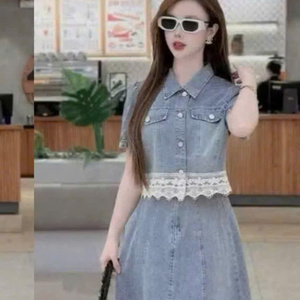 ชุดยีนส์สองชิ้นแบบยาวสำหรับผู้หญิง เสื้อผ้าแฟชั่นสบายๆ ธรรมชาติ ซักได้ บรรจุภัณฑ์แบบกำหนดเองจากผู้ผลิตในเวียดนาม - Product Image 5