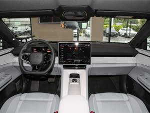 Véhicule électrique d'occasion 2024, 4 places, haute performance, ultra-luxe, à grande autonomie et haute vitesse - Product Image 6