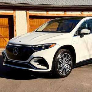 Mercedes-Benz EQS 580 4Matic SUV AWD Plus 2023 Usado en Buen Estado, Sin Accidentes, Volante a la Izquierda/Derecha - Product Image 1