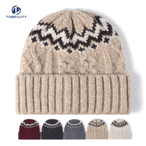 Gorro <span class=keywords><strong>de</strong></span> <span class=keywords><strong>lana</strong></span> <span class=keywords><strong>de</strong></span> invierno personalizado, gorro grueso y cálido tejido con cable <span class=keywords><strong>de</strong></span> gran tamaño con forro polar en 6 colores - Product Image 1