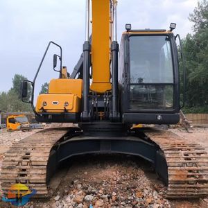 Excavadora Hyundai 220LC-9s Usada de Alto Rendimiento, Buena Calidad y Precio - Product Image 5