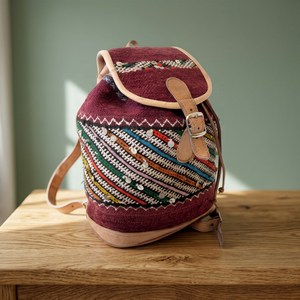 Sac à dos Kilim en laine fait main avec accents en cuir, style classique, sac de voyage unisexe, durable - Product Image 2