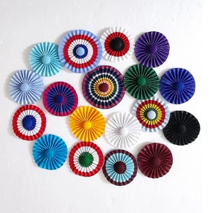 Rosette de Régalia Maçonnique. C'est généralement une coquille de drapeau italien tricolore, une rosette décorative du drapeau italien. - Product Image 3