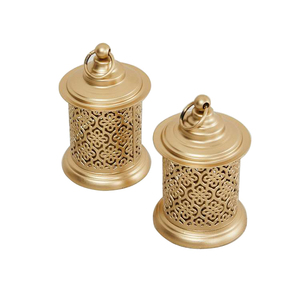 Bougeoir en métal de qualité supérieure incurvé à la main pour la décoration de fête de Noël et du Nouvel An - Product Image 1