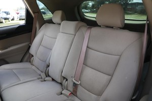 KIA Sorento LX 2012 ASEQUIBLE con Transmisión Automática y 4 Cilindros - Product Image 4