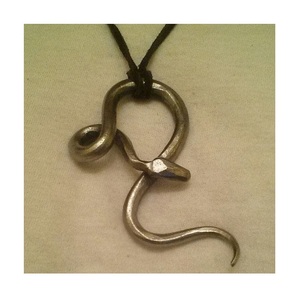 Más Popular Asequible SCI Snack Colgante Collares de alta calidad Colgante de metal para collares accesorios Conjuntos de joyería de moda - Product Image 1