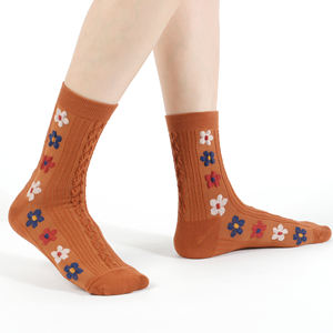 Calcetines de Algodón para Mujer Kikiya, Calcetines Casuales Transpirables de Punto, Diseño Floral Novedoso, Diseño Bonito para Uso Diario - Product Image 2