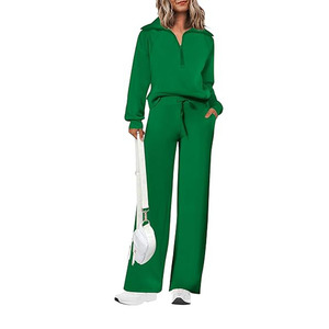 Vêtements de sport d'hiver de haute qualité pour femmes personnalisé masse à manches courtes survêtements réguliers deux pièces Shorts imprimer Options de broderie - Product Image 1