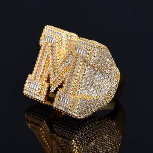 Bague Hip Hop personnalisable pour homme en argent sterling 925 avec diamant rond et taille baguette pour les mariages - Product Image 5