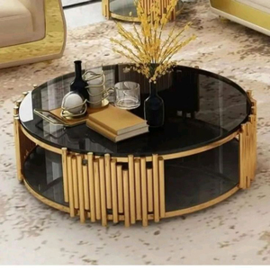 Mesa de Centro Redonda con Tapa de Mármol, Diseño Único y Elegante, Fabricada en Metal de Alta Calidad Chapado en Oro, Procedente de la India - Product Image 2