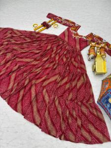 Nouvelle impression numérique Heavy Look en tissu Faux Georgette Gamthi travail avec vrai miroir Codi dentelle Navratri ethnique Lehenga Choli - Product Image 5