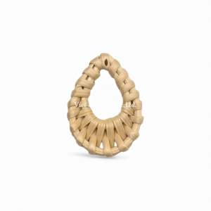 Breloques en rotin vintage tissées à la main à partir de fibres naturelles pour la fabrication de boucles d'oreilles et de colliers, Vietnam - Product Image 1