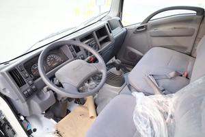 SUPER OFERTA ISUZU N-SE-RI-ES N-M-R, TRANSMISIÓN MANUAL DE GASOLINA, 6 CILINDROS, VOLANTE A LA DERECHA Y A LA IZQUIERDA - Product Image 4