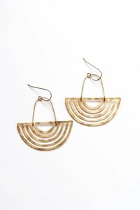 Boucles d'oreilles en zircon élégant de luxe léger pour femmes mode bijoux en métal doux boucles d'oreilles plaquées or - Product Image 6
