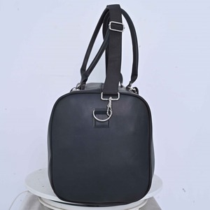 กระเป๋าหนัง PU น้ำหนักเบาพับเก็บได้มีสไตล์กระเป๋าใส่เสื้อผ้ากันน้ำได้ความจุขนาดใหญ่ออกแบบได้ตามต้องการ - Product Image 2