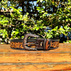 Ceinture Western en Cuir Véritable Style Gaucho Taille Personnalisée 40MM Motif Classique Cheval Paisley Outillage Boucle en Alliage de Zinc Personnalisée - Product Image 1